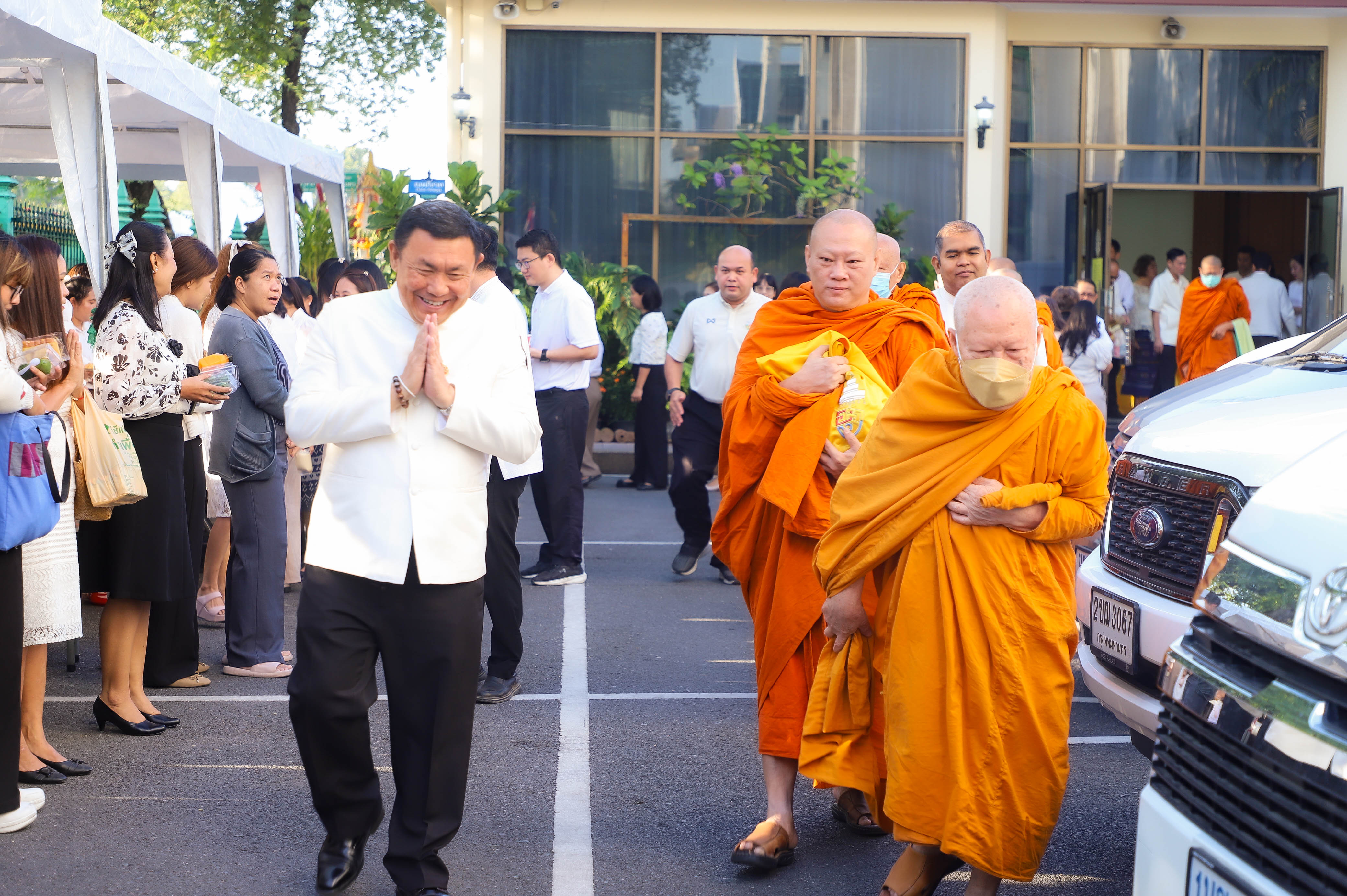 title - ส.ป.ก. จัดพิธีทำบุญถวายภัตตาหารเช้าแด่พระสงฆ์ เนื่องในโอกาสต้อนรับปีใหม่ พ.ศ. 2569